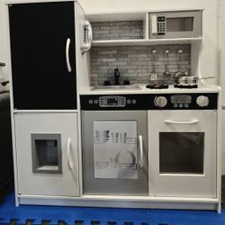 Honey Joy Kitchen Playset (With Lots of Extra Kitchen Toys) Worth Over $190
