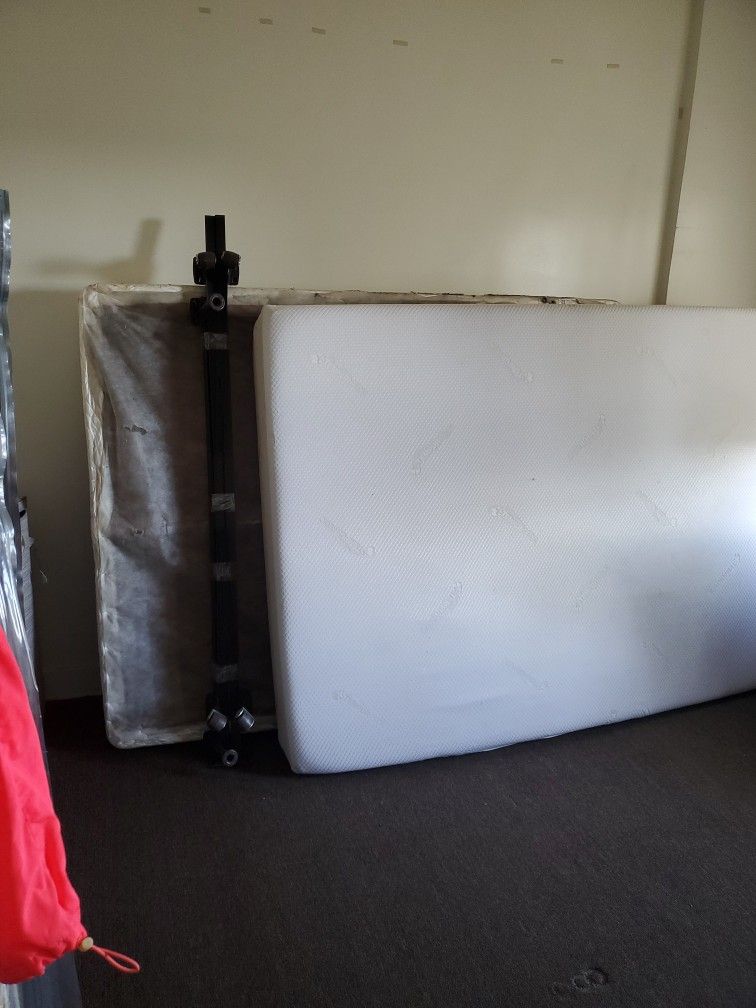 Queen size bed frame, matress, And Frame