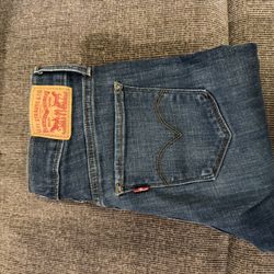 Levi’s 311 shaping skinny  Si15