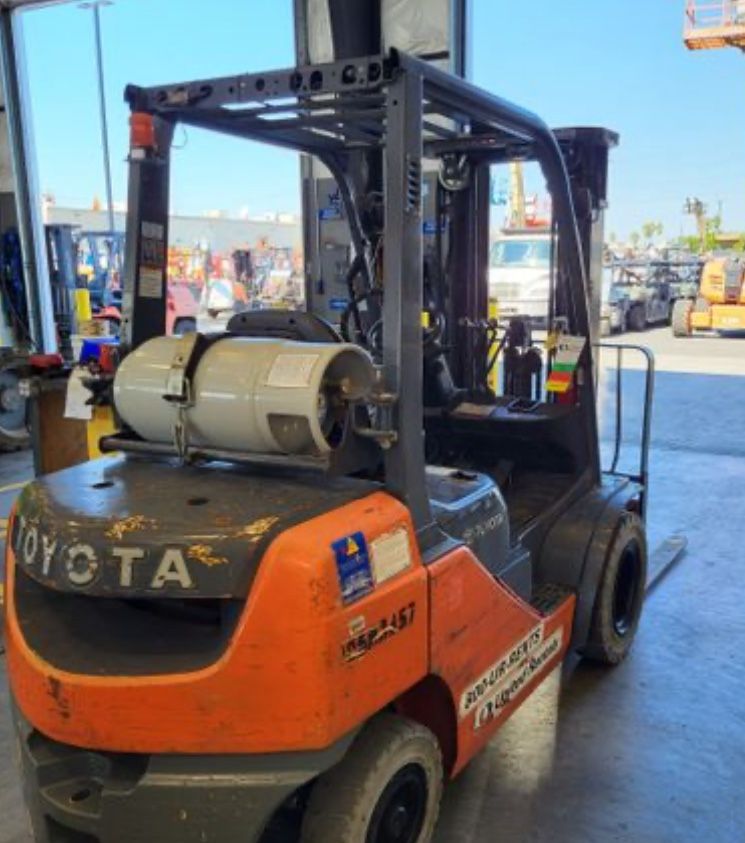 5k Warehouse Forklift Gas/LP