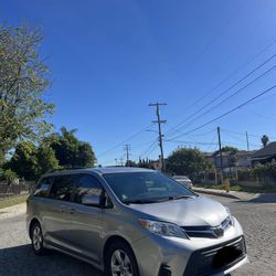 2018 Toyota Sienna