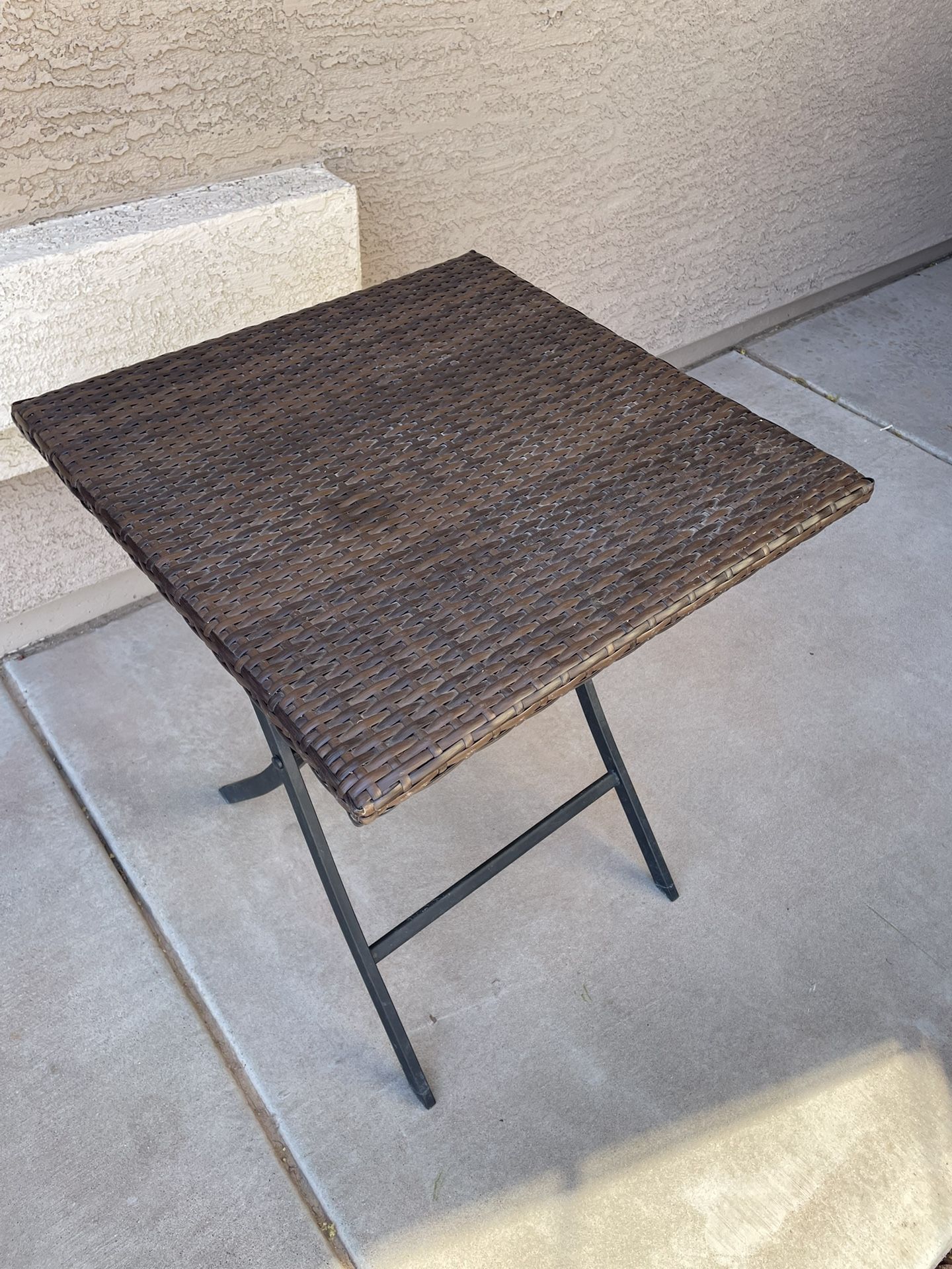 Super Nice Foldable Patio Table