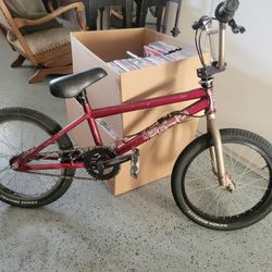 18" Haro Shredder BMX