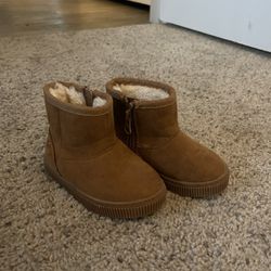 Toddler Size 5 Boots