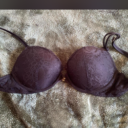 Victoria’s Secret push-up bra