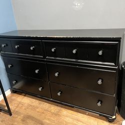 Dressers Dark Wood