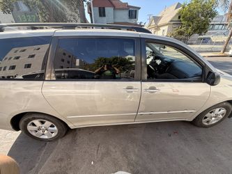 2005 Toyota Sienna