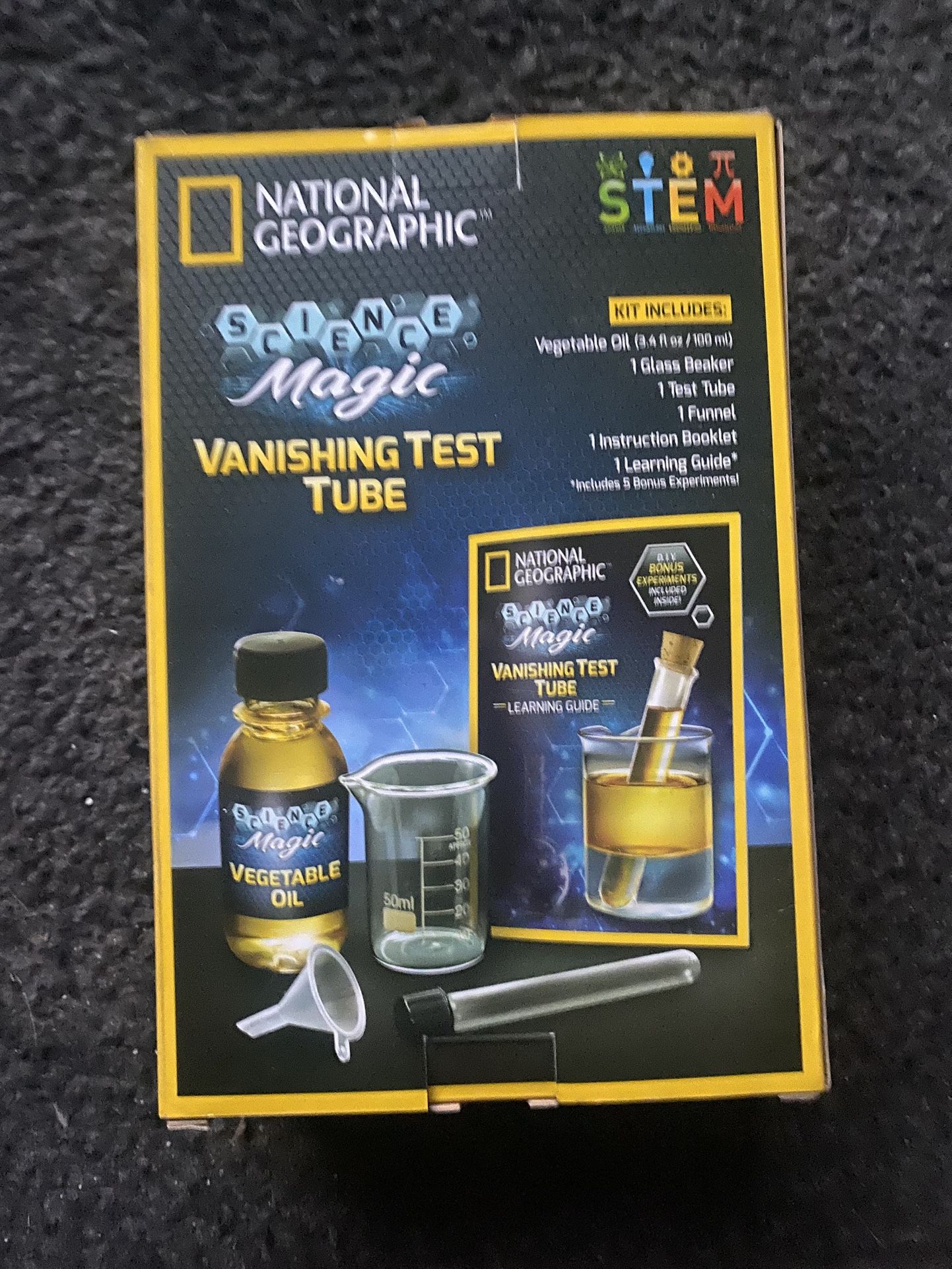 NEW Vanishing Test Tube - National Geographic Science Magic STEM Learning