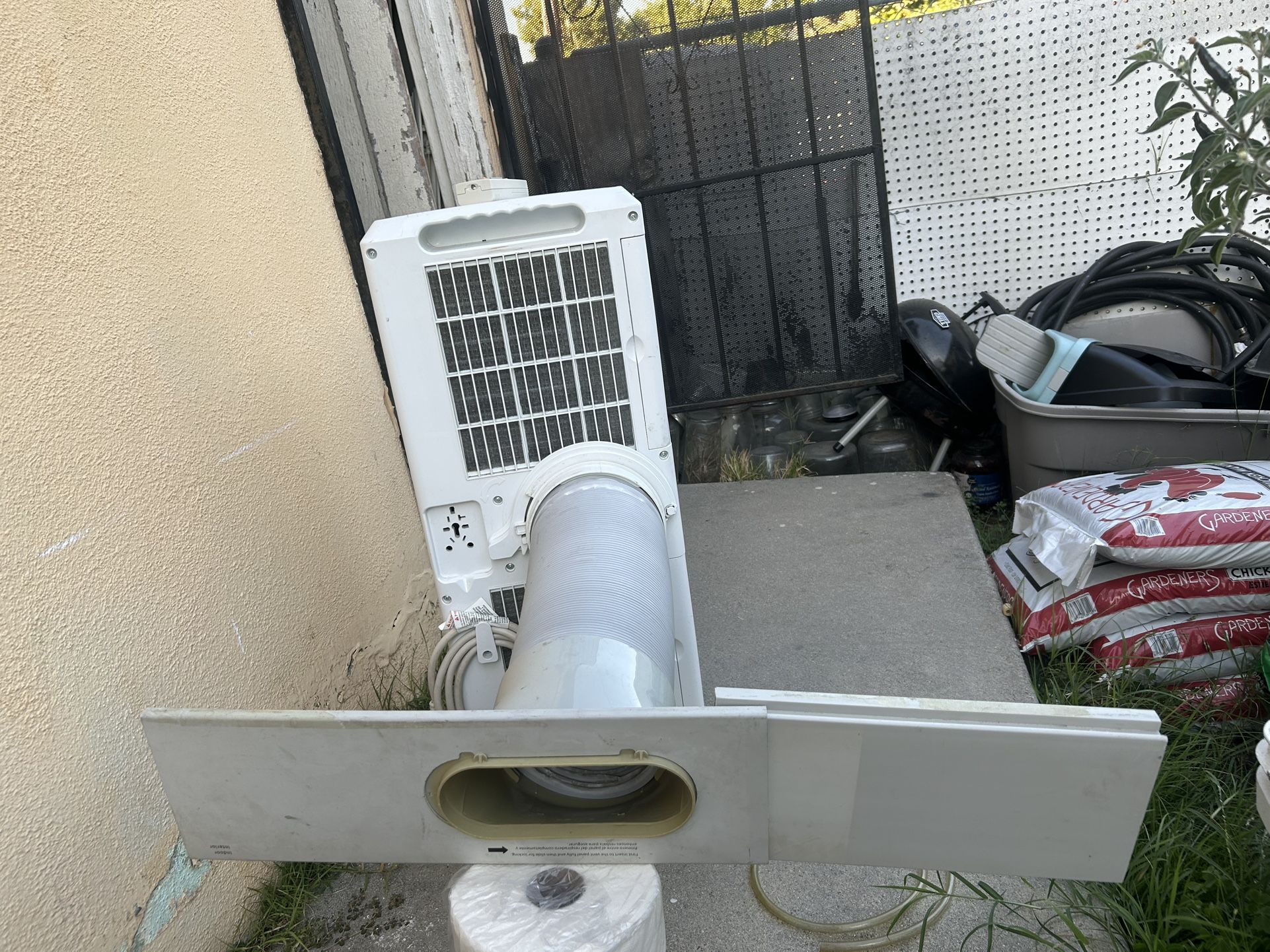 LG Portable Air Conditioner 