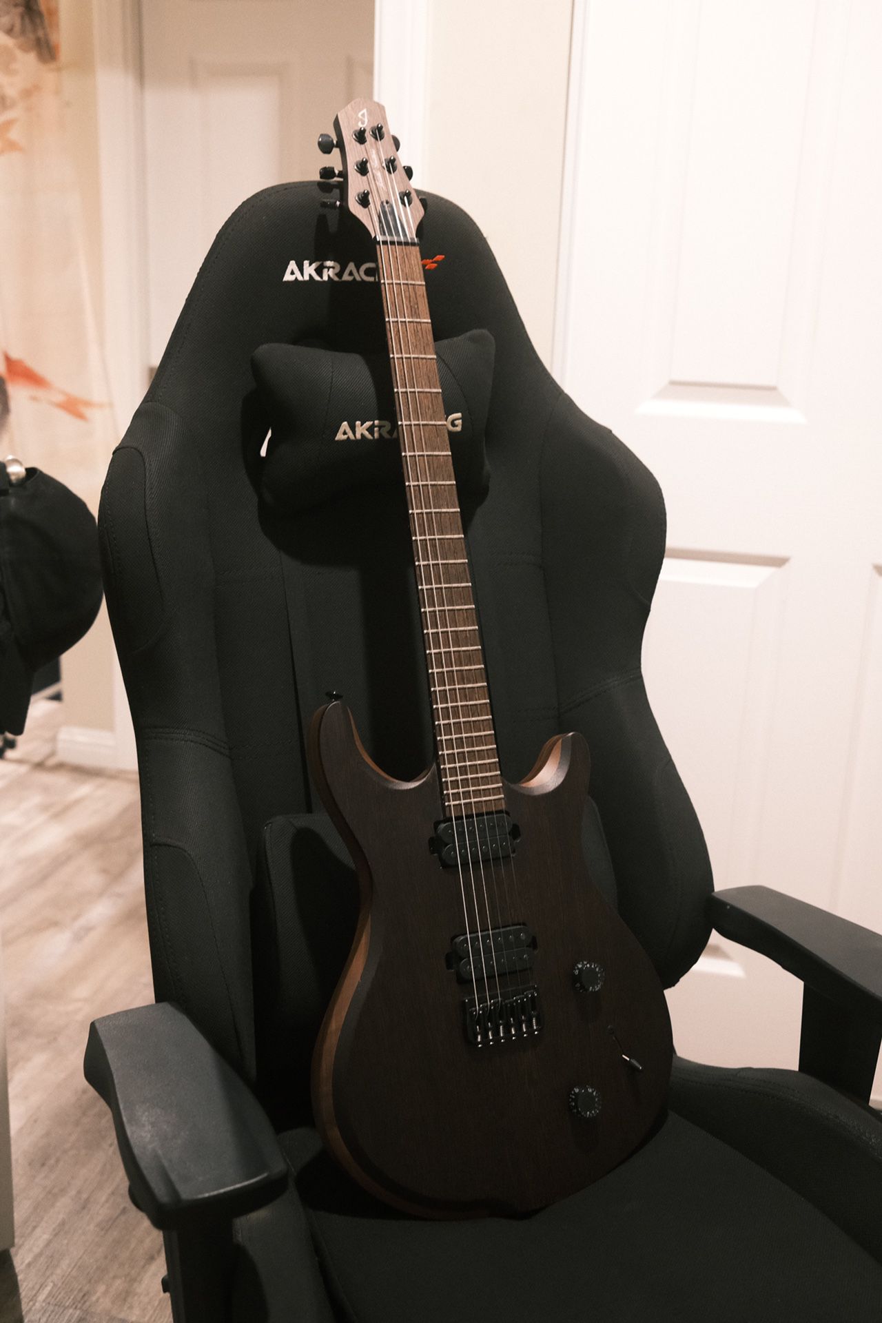 Jericho Guitars Edge Premium 6 (2022) + MONO Gig Bag