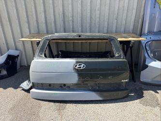 Hyundai Santa Fe 2024 2025 2026 Tailgate liftgate shell original used OEM