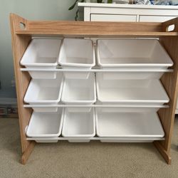 Toy stand/organizer