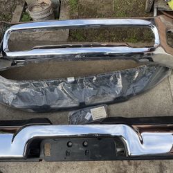 2020 Ram 2500 Bumpers