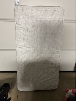 Toddler bed
