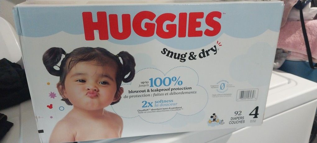 HUGGIES SIZE 4 $30