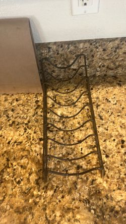Princess house lid holder