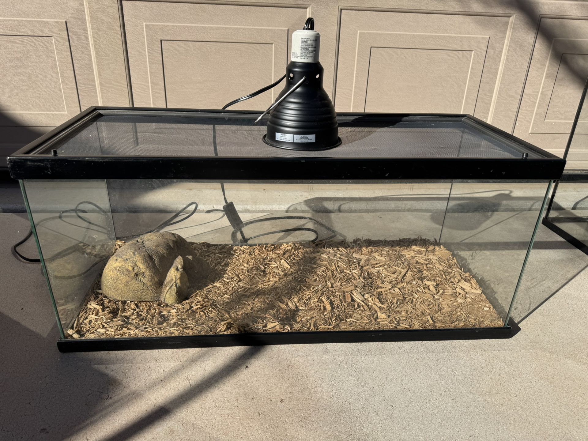 Glass Terrarium with Heat Lamp