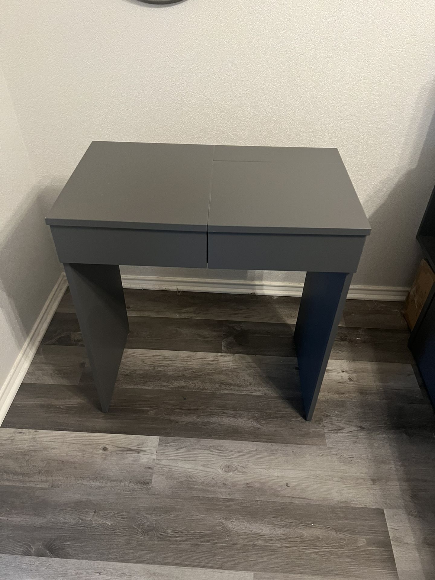 Small Vanity Desk