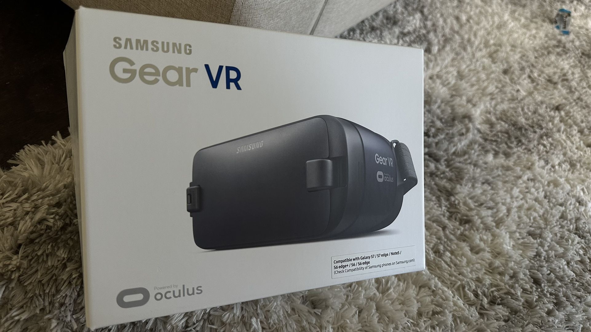 Samsung BRAND NEW— Gear VR OCU LUS Headset For Note 5, Galaxy S6