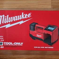 Milwaukee M18 Tire Inflator

