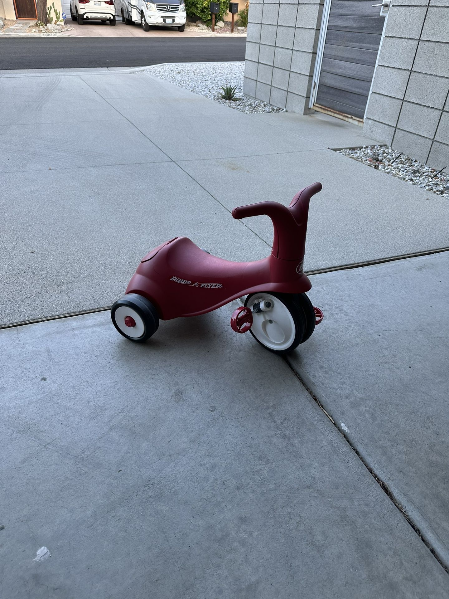 Radio Flyer Scoot 2 Pedal