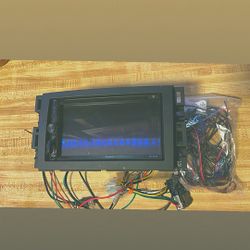 Touchscreen radio w/ carplay & backup camera