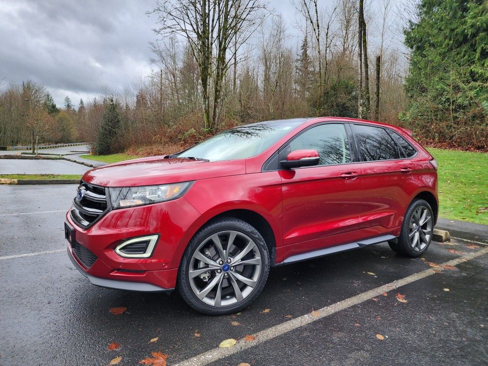 2016 Ford Edge