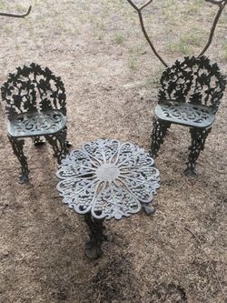 Green Metal Grape Vine Pattern Patio Furniture Two Chairs And Table