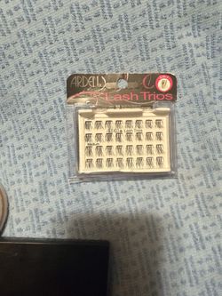 Individual lashes