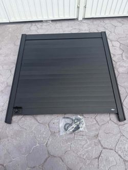 2015-2026 Ford F150 retractable bed cover 5.5 Ft OEM FORD