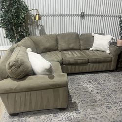 Pottery Barn Sectional Sofa Couch - 3pcs - Microsuede - Grey/taupe - Cleaned - Delivery Available 