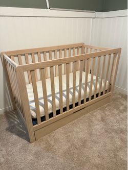 Colby 4-in-1 Convertible Crib