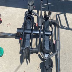  hitch-mount bike rack (2)