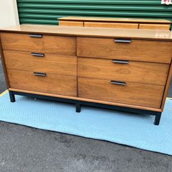 Mid-Century Modern Walnut by Kroehler