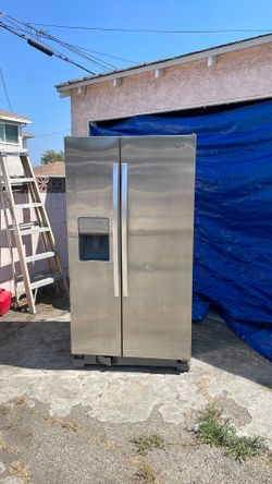 aWhirlpool with ice maker