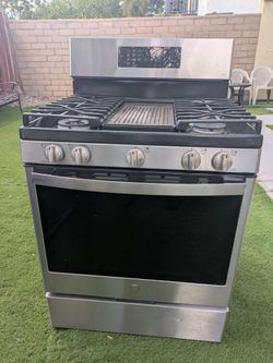 General Electric Profile oven