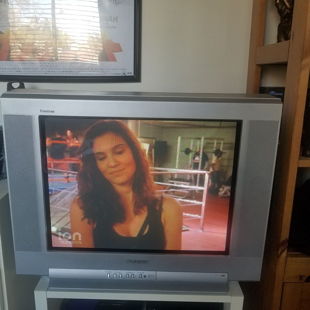 20" Sony Trinitron CRT TV