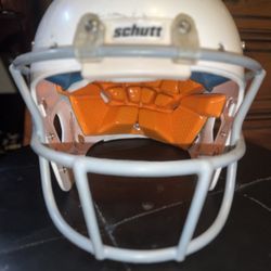 Schutt Youth Recruit Hybrid Helmet Medium