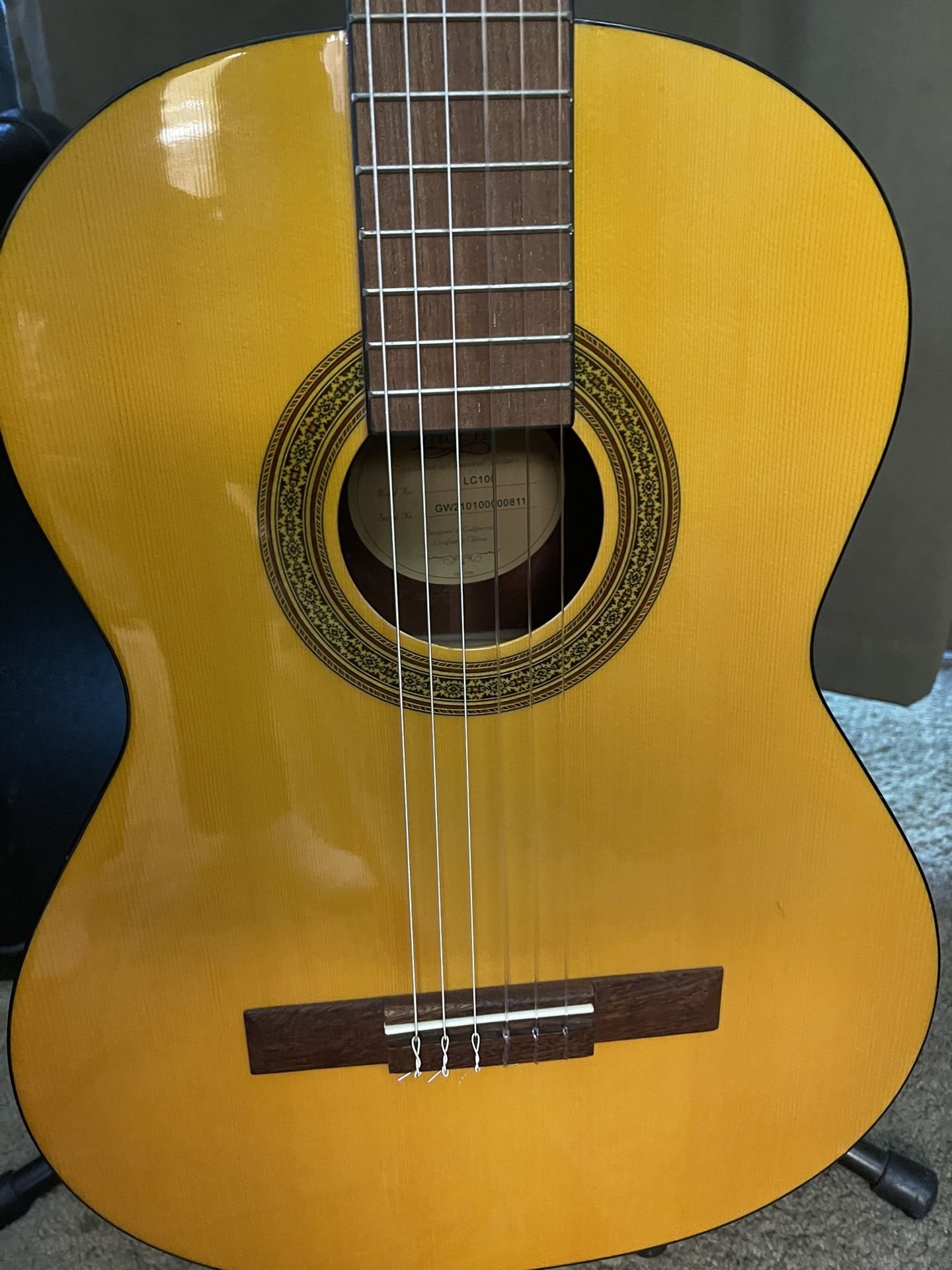 Lucero Classical Guitar