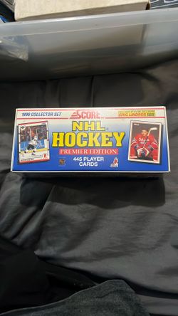 Sealed 1990 Score NHL Hockey Cards Set