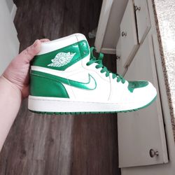 Air Jordan 1 Metallic Green High Top Shoes 10'5