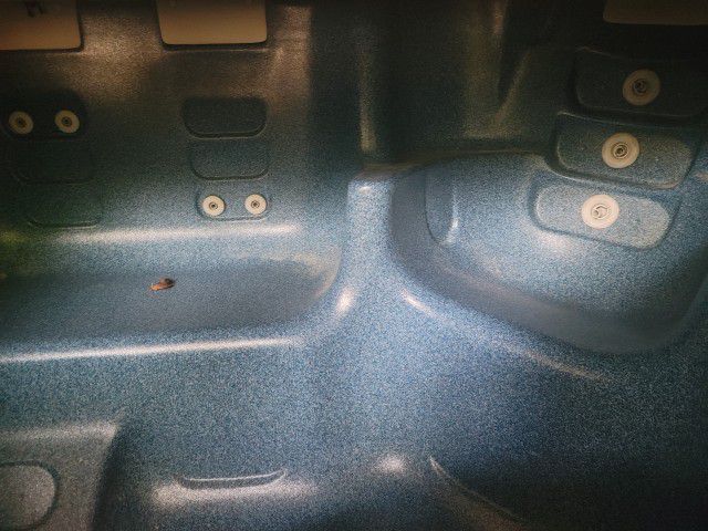 HOT TUB 5 SEATER