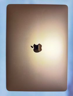 2020 MacBook Air M1 - 256GB SSD 8GB RAM - Rose Gold