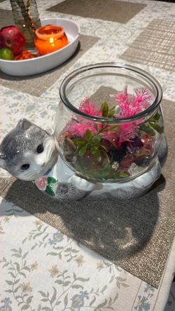 Cat Figurine Glass Bowl Terrarium Set