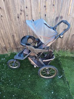 Graco jogger stroller