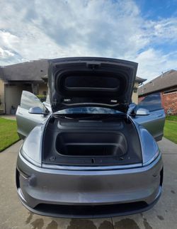 2026 Tesla Model Y Long Range