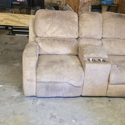 Reclining Loveseat With Cup Holder