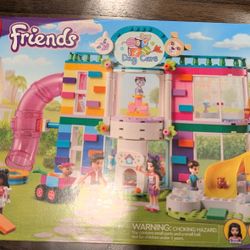Brand new LEGO Friends Pet Day-Care Center Animal Set