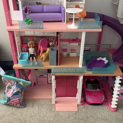 Barbie Dream House With Barbies
