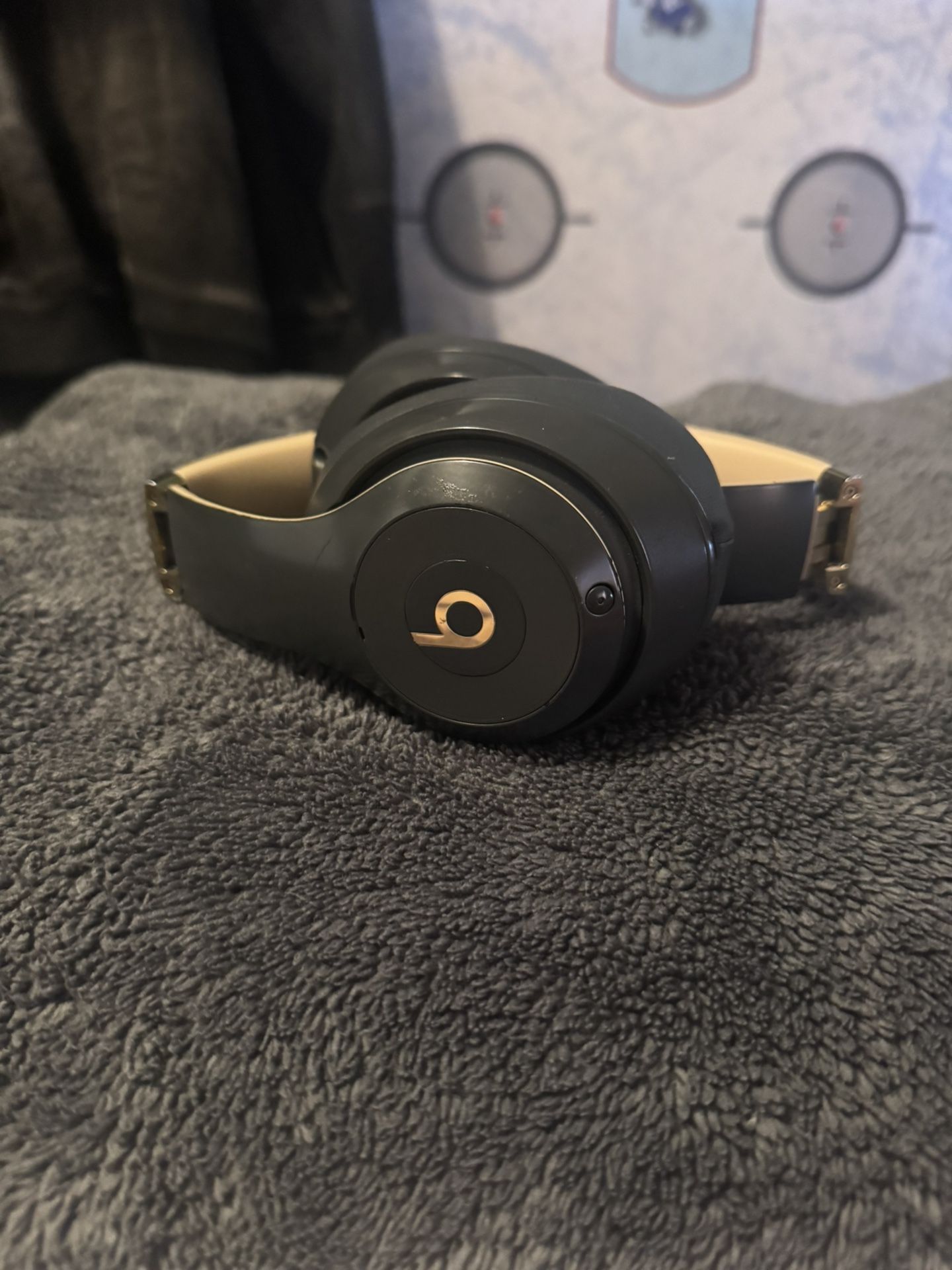 Beats Studio 3 Amazing Condition